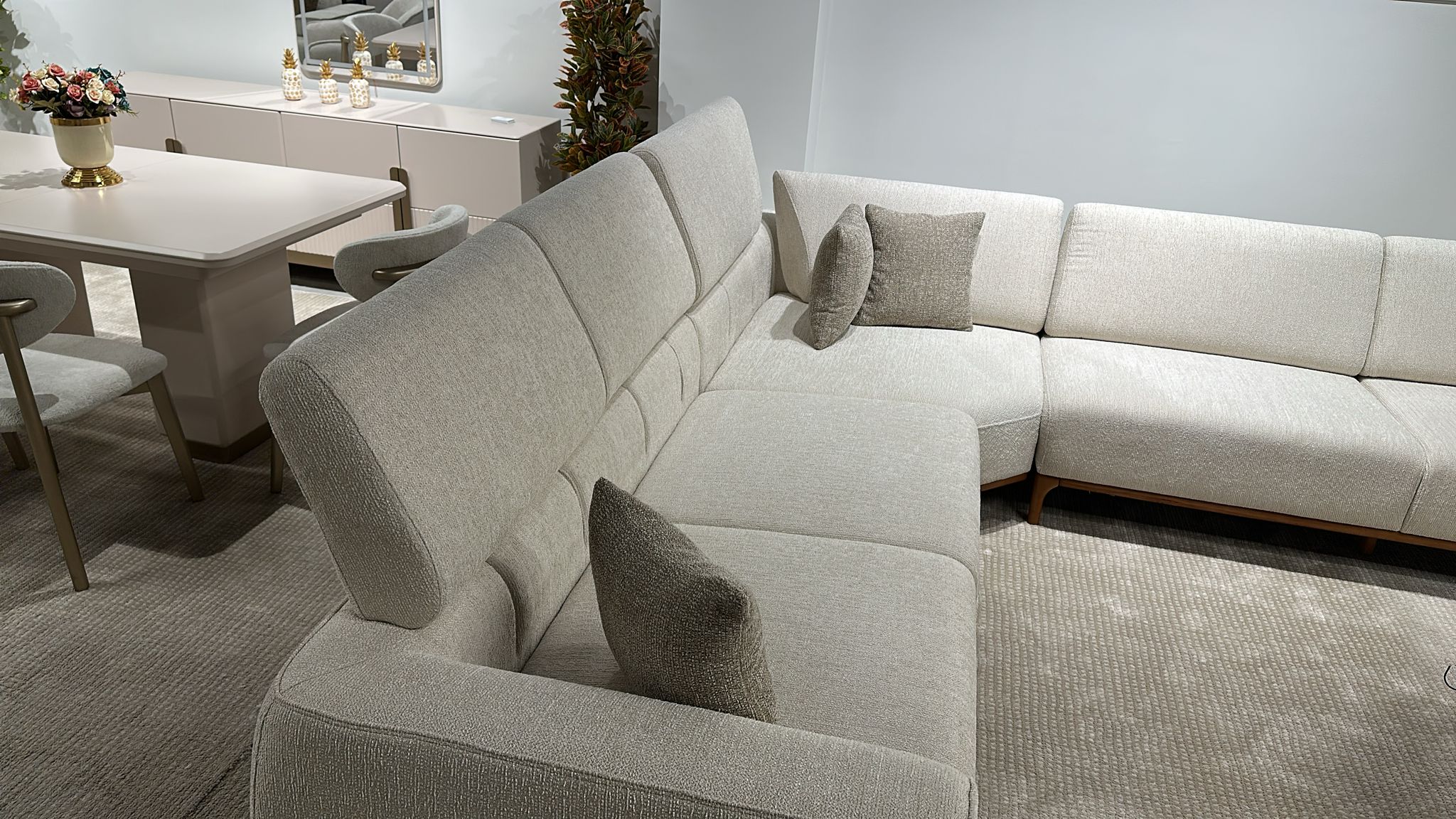 167b9f20-17d3-4592-bce4-5a2ce1f8e779